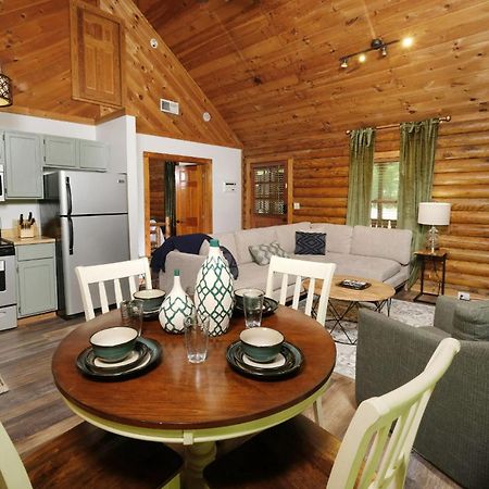 Grove Creek Cabin Gatlinburg Eksteriør billede