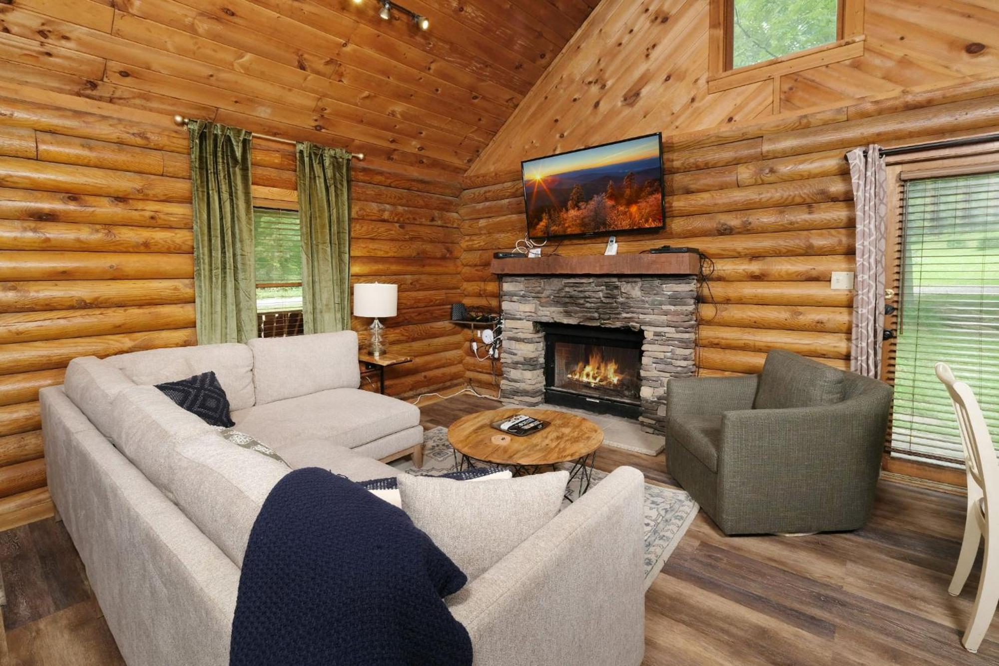 Grove Creek Cabin Gatlinburg Eksteriør billede